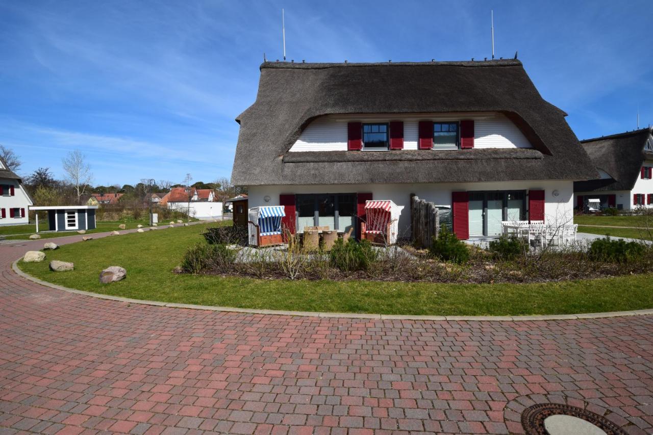 Dat Smucke Huus - Strandnah Unter Reet Boltenhagen  Exterior photo